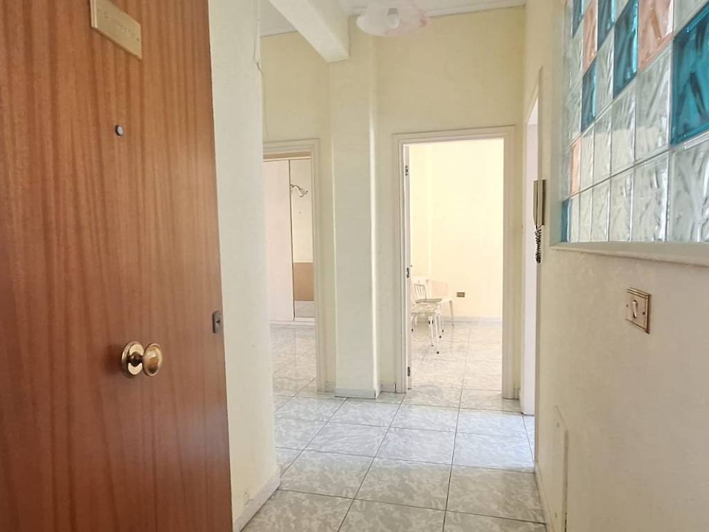 Appartamento a Castellammare di stabia in Via Giuseppe Cosenza, 281 - Foto 2