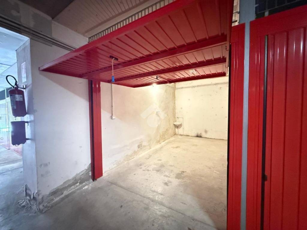 Box / garage a Trieste in Via Norma Cossetto, 8 - Foto 2