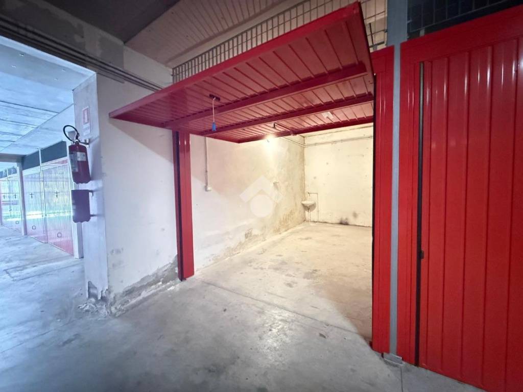 Box / garage a Trieste in Via Norma Cossetto, 8 - Foto 3