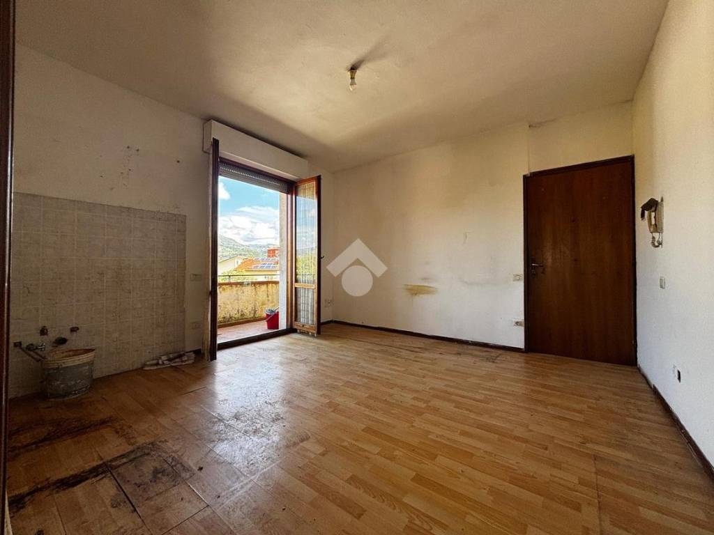 Appartamento a Montecatini-terme in Via Marche, 20 - Foto 2