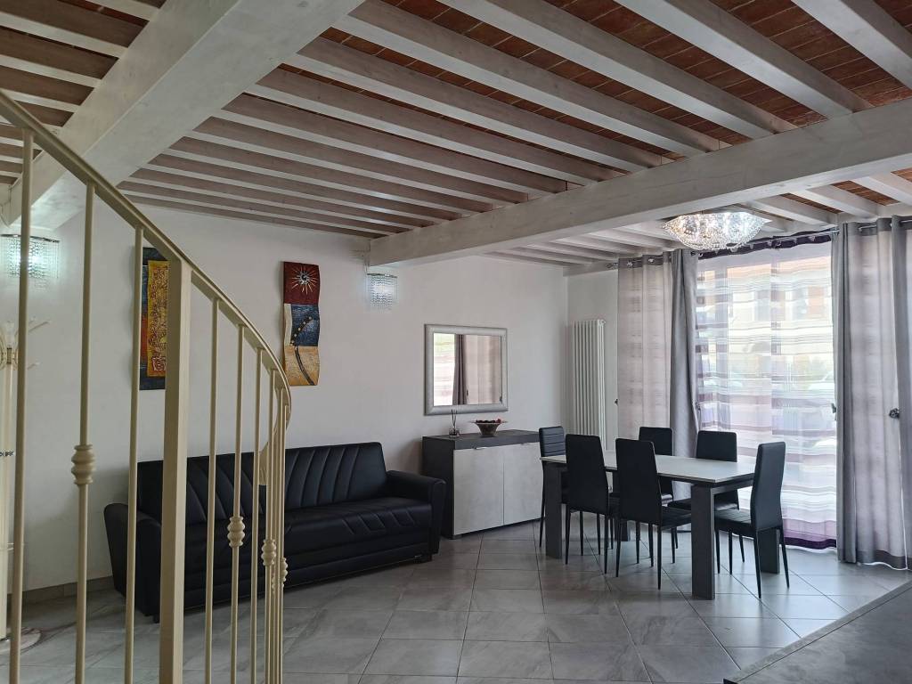 Rustico / casale a Pisa in Via Monsignore Aristo Manghi - Foto 3