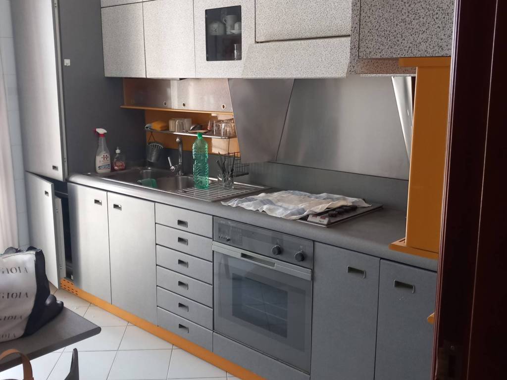 Appartamento a Catanzaro in Via Umberto Zanotti Bianco - Foto 5