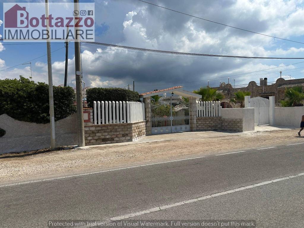 Villa a Lizzano in Via Litoranea Salentina - Foto 3