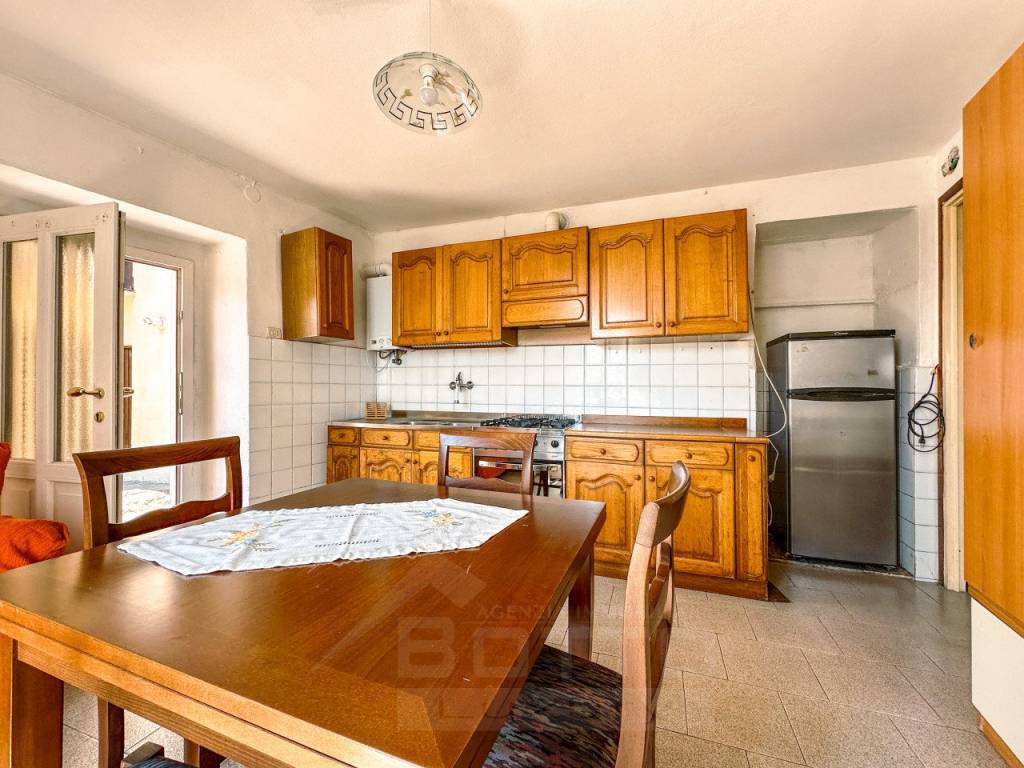 Casa indipendente a Miazzina in VIA ALLA MARONA 1 - Foto 2