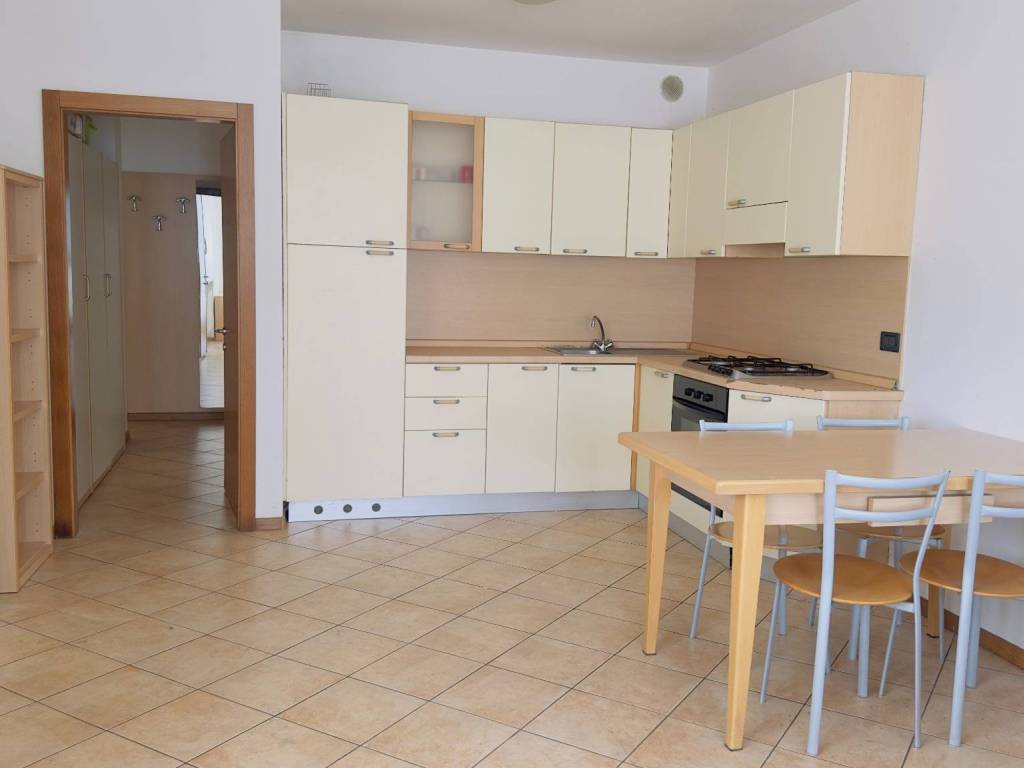 Appartamento a Trento in Via Brescia - Foto 4