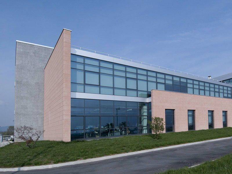 Immobile a Chieri in Via Dell'industria, 11 - Foto 3