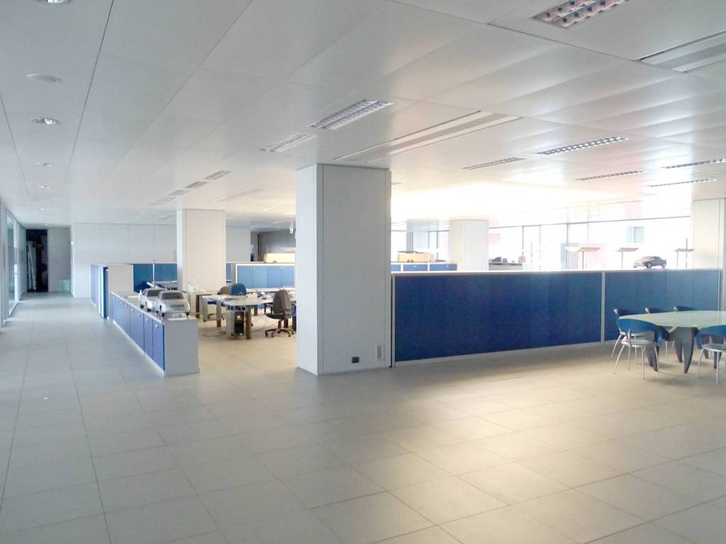 Immobile a Chieri in Via Dell'industria, 11 - Foto 4