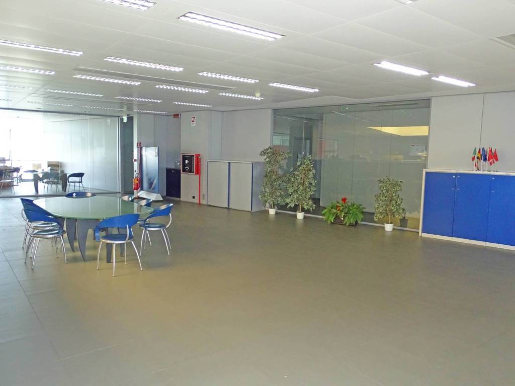 Immobile a Chieri in Via Dell'industria, 11 - Foto 5