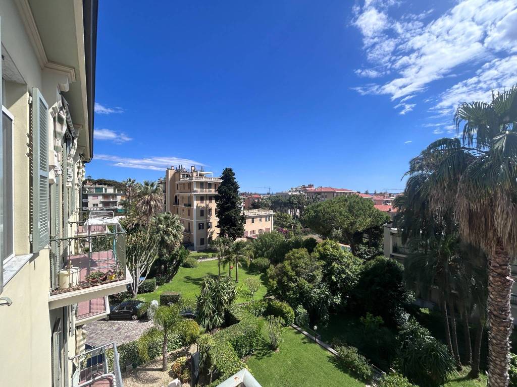 Appartamento a Bordighera in Via Romana, 61 - Foto 2