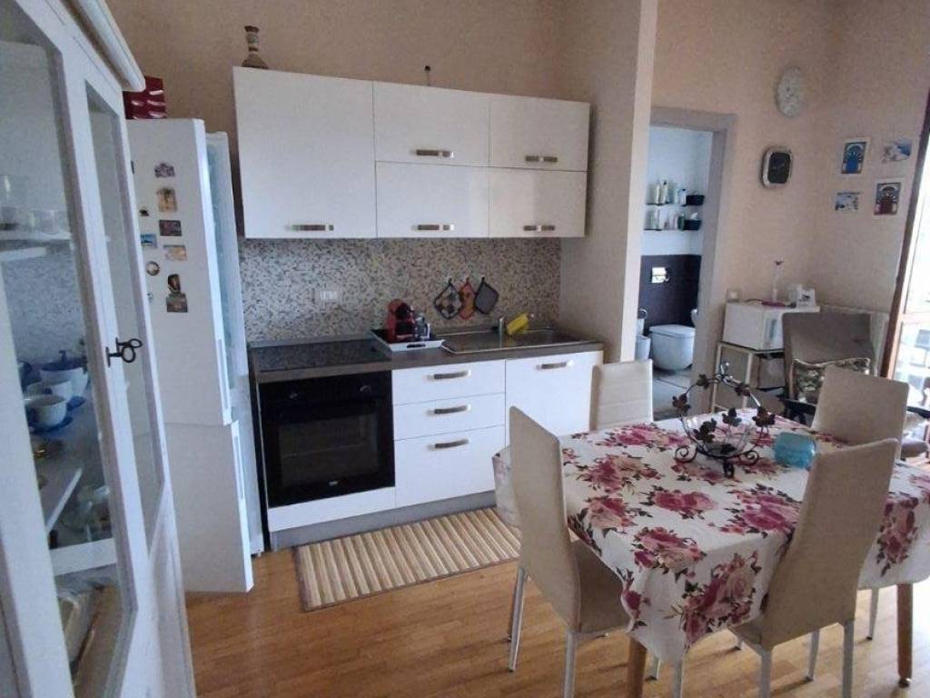 Appartamento a Asti in Corso Dante Alighieri, 204 - Foto 2