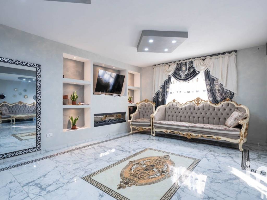 Villa a Zevio in Piazza della repubblica - Foto 3