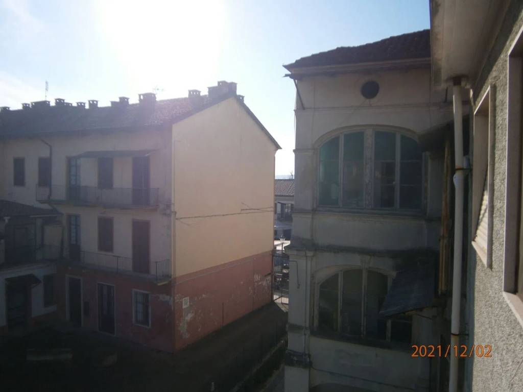 Appartamento a Castelnuovo don bosco in Piazza Dante, 18 - Foto 4