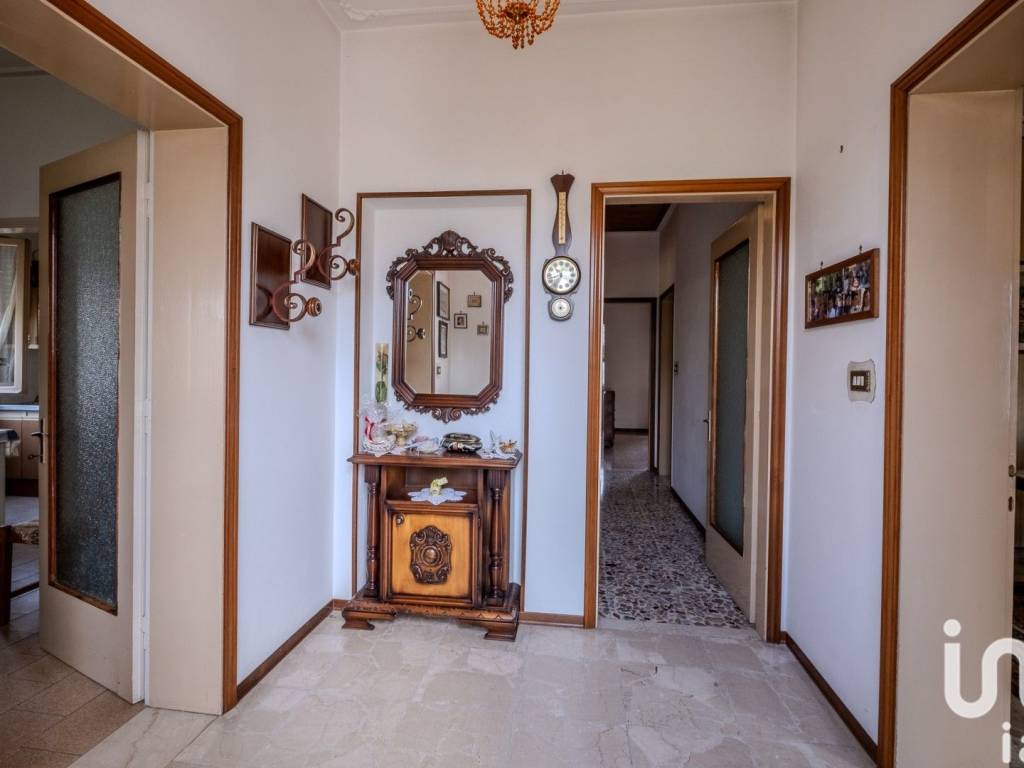 Villa a Castel goffredo in Via GIOVANNI XXIII, 16 - Foto 4