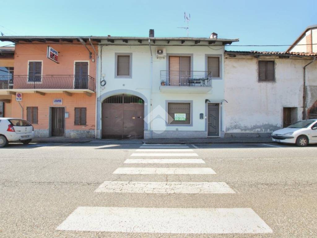 Casa indipendente a Borgo d'ale in Corso Repubblica, 34 - Foto 2