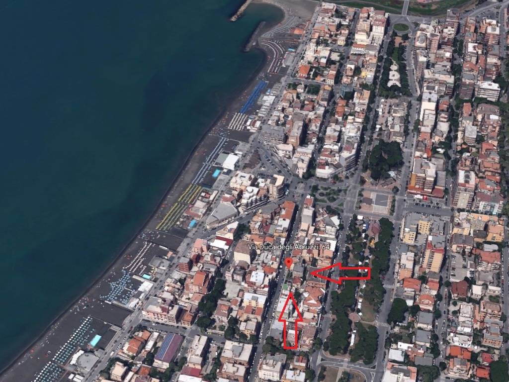 Attico / mansarda a Ladispoli in Via Duca degli Abruzzi, 64 - Foto 2