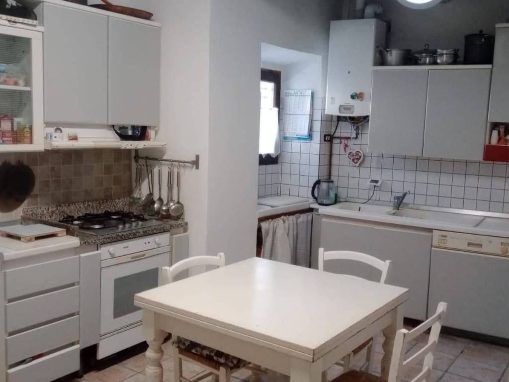 Appartamento a Merate in sant'ambrogio - Foto 4