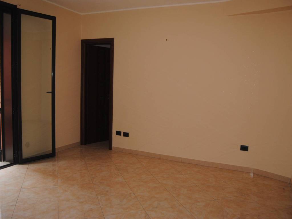 Appartamento a Solarino in Via Giuseppe Verdi - Foto 4