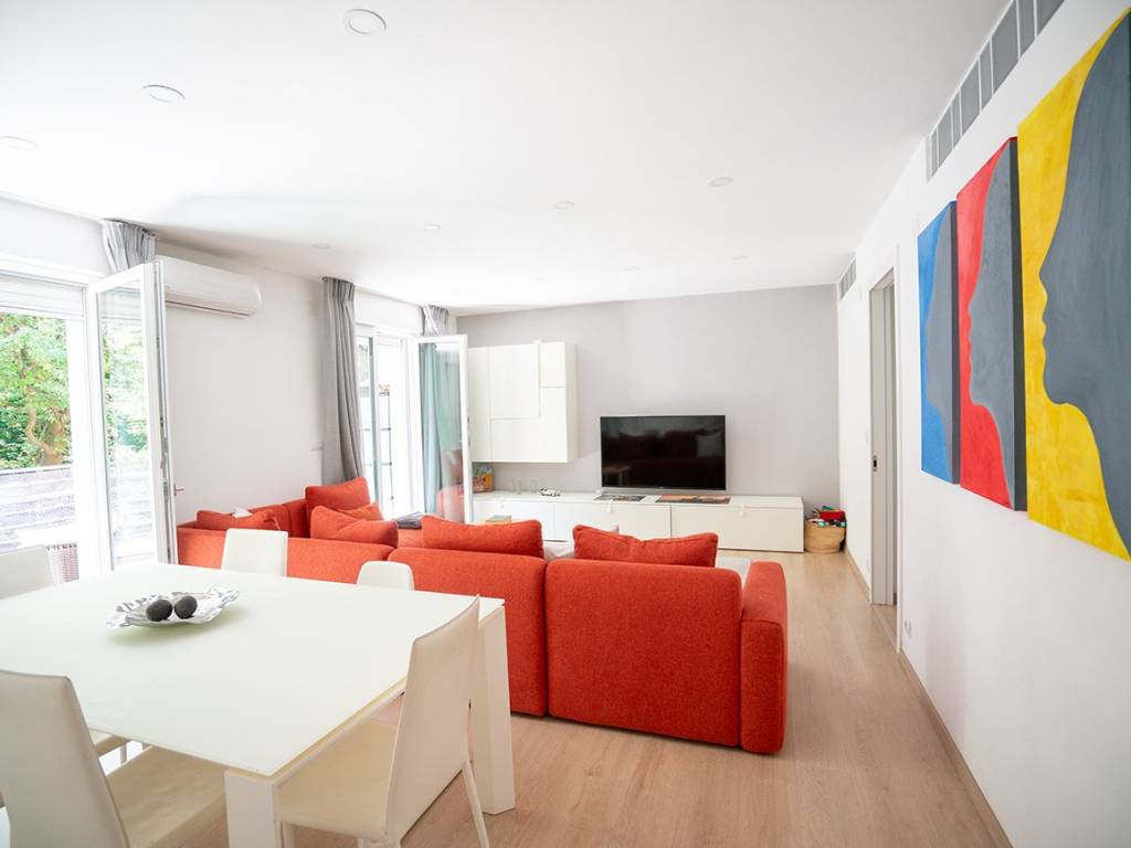 Appartamento a Trieste in Via Ippolito Pindemonte - Foto 2