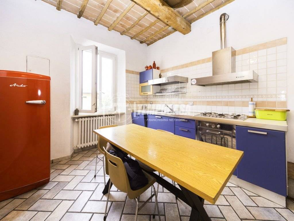 Appartamento a Perugia in Via Romana 8 - Foto 4