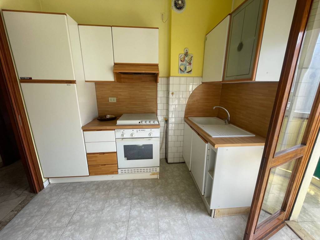 Appartamento a Asti in Via San Giuseppe Cafasso, 18 - Foto 2