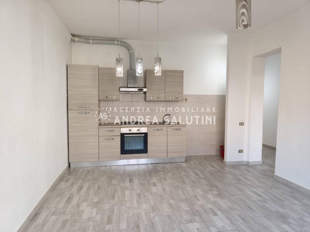 Appartamento a Pontedera in Via Yuri Gagarin, , 110 - Foto 2