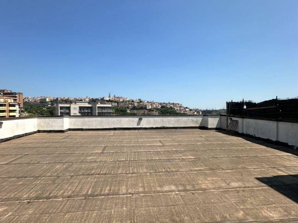 Appartamento a Catanzaro in Viale Vincenzo De Filippis - Foto 4