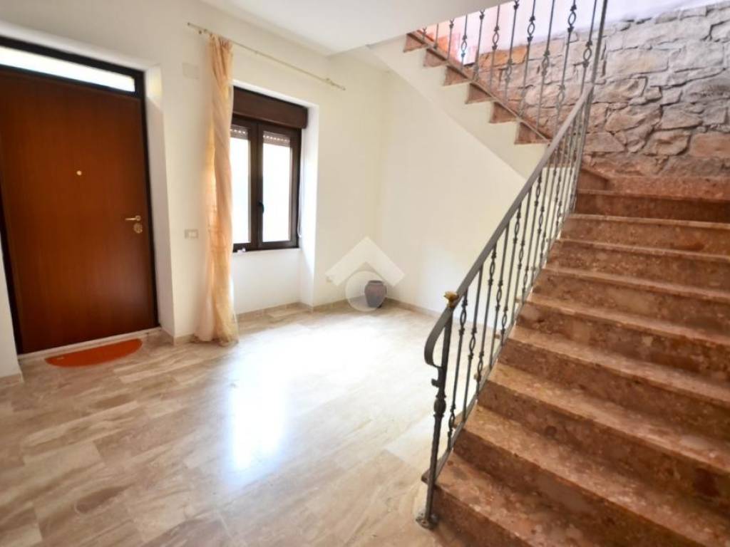 Appartamento a Sant'antioco in Via Montello, 7 - Foto 2