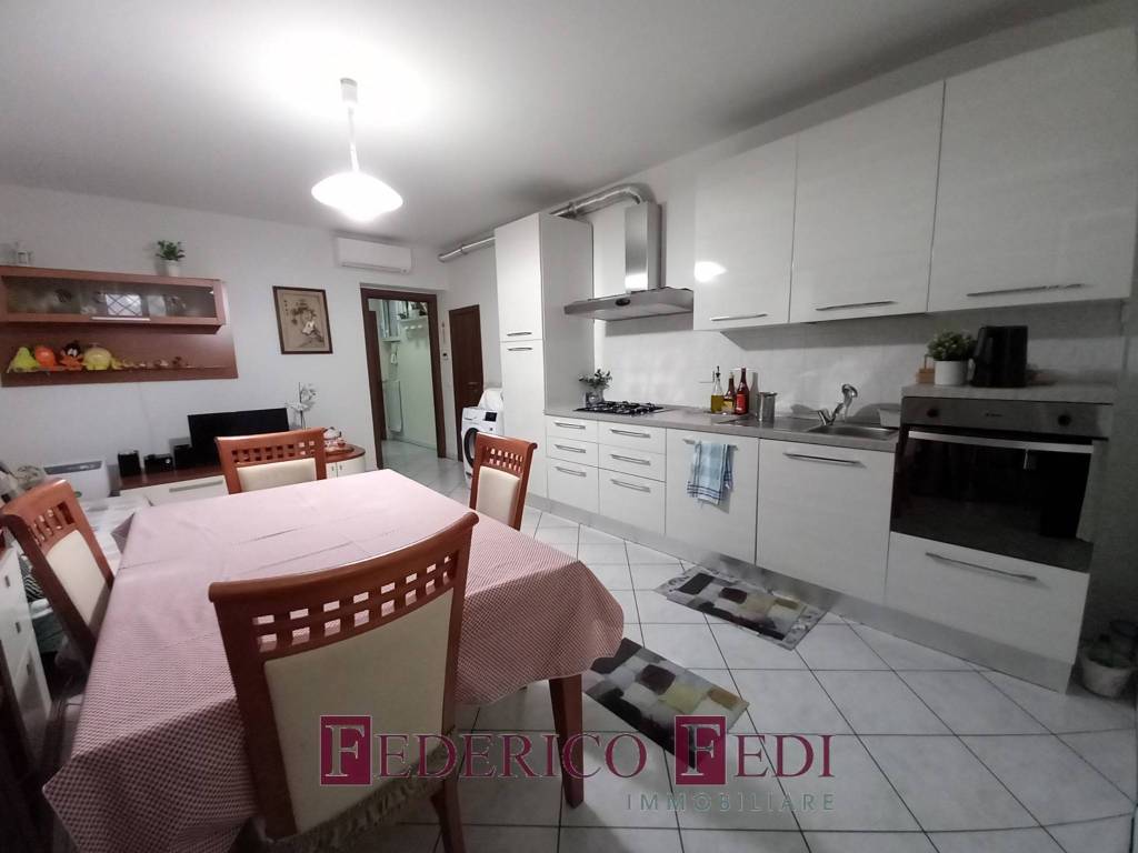 Appartamento a Prato in Via Francesco Franceschini - Foto 4