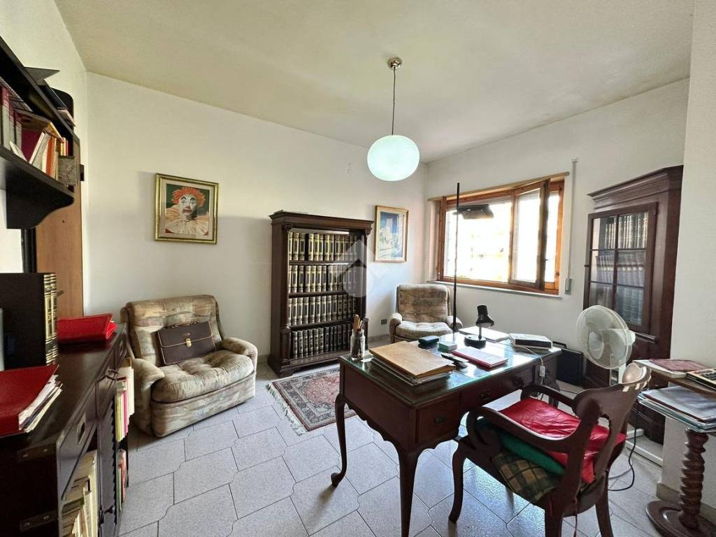Appartamento a Crotone in Via cesare terranova, 10 - Foto 5