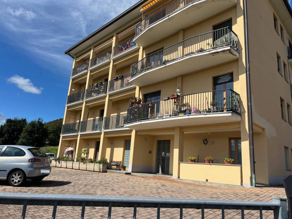 Appartamento a Santa maria hoè in Via Alessandro Volta - Foto 4