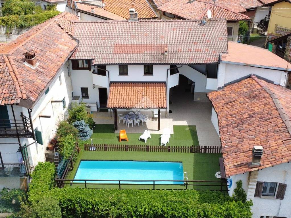 Casa indipendente a Magnano in Frazione Piletta, 10 - Foto 2
