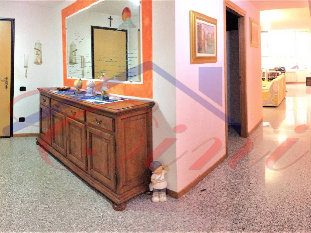 Appartamento a Lecco in Corso San Michele del Carso - Foto 4