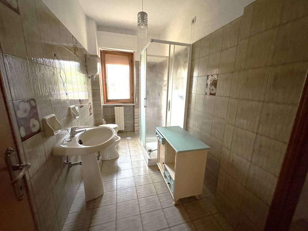 Appartamento a Tuoro sul trasimeno in Via del Porto - Foto 5