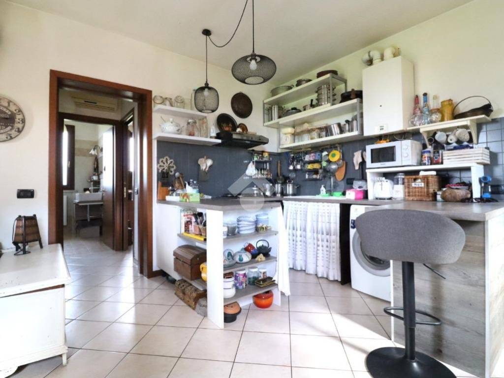 Appartamento a Porto mantovano in via Gramsci, 1 - Foto 4
