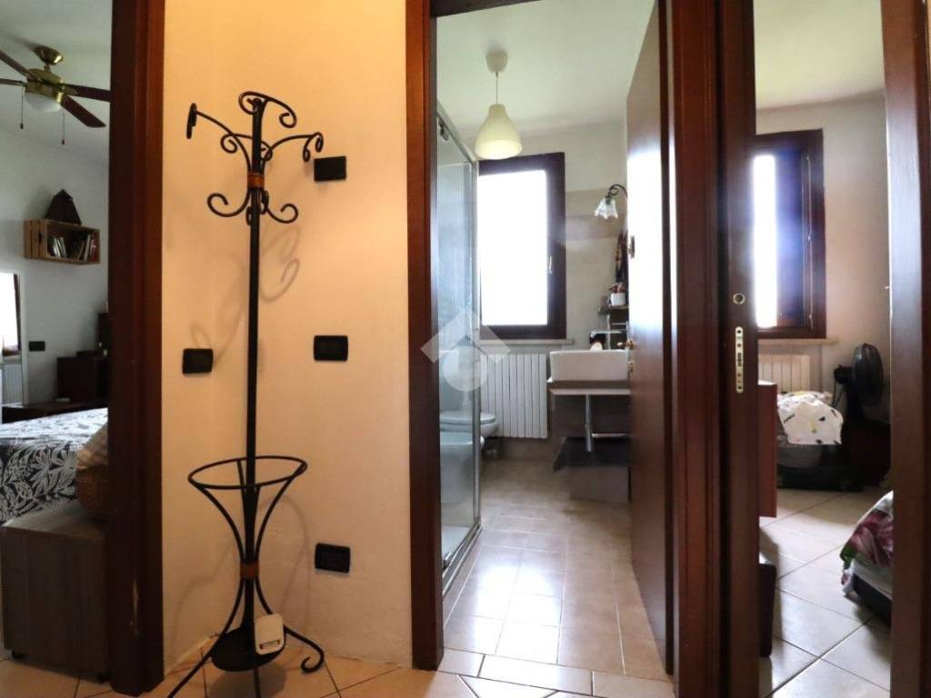 Appartamento a Porto mantovano in via Gramsci, 1 - Foto 5
