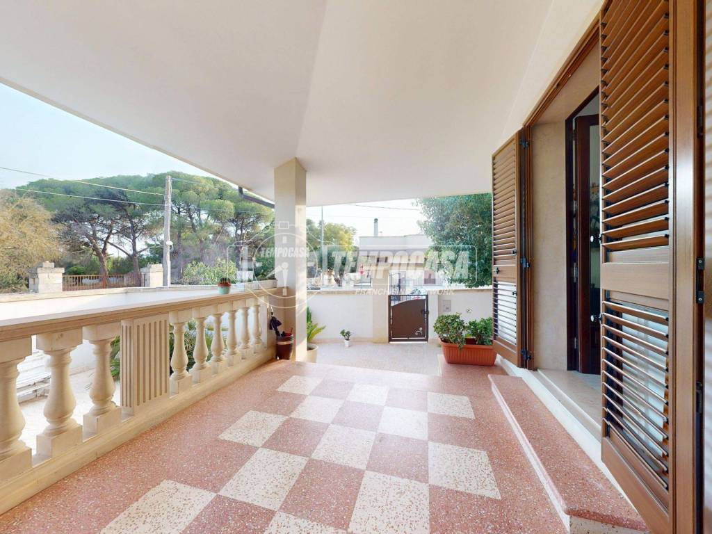 Casa indipendente a Lizzanello in Via Ugo Foscolo 2 - Foto 4