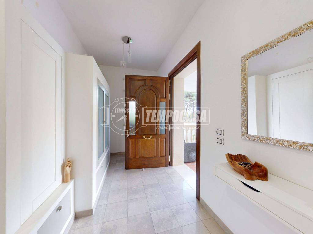 Casa indipendente a Lizzanello in Via Ugo Foscolo 2 - Foto 5