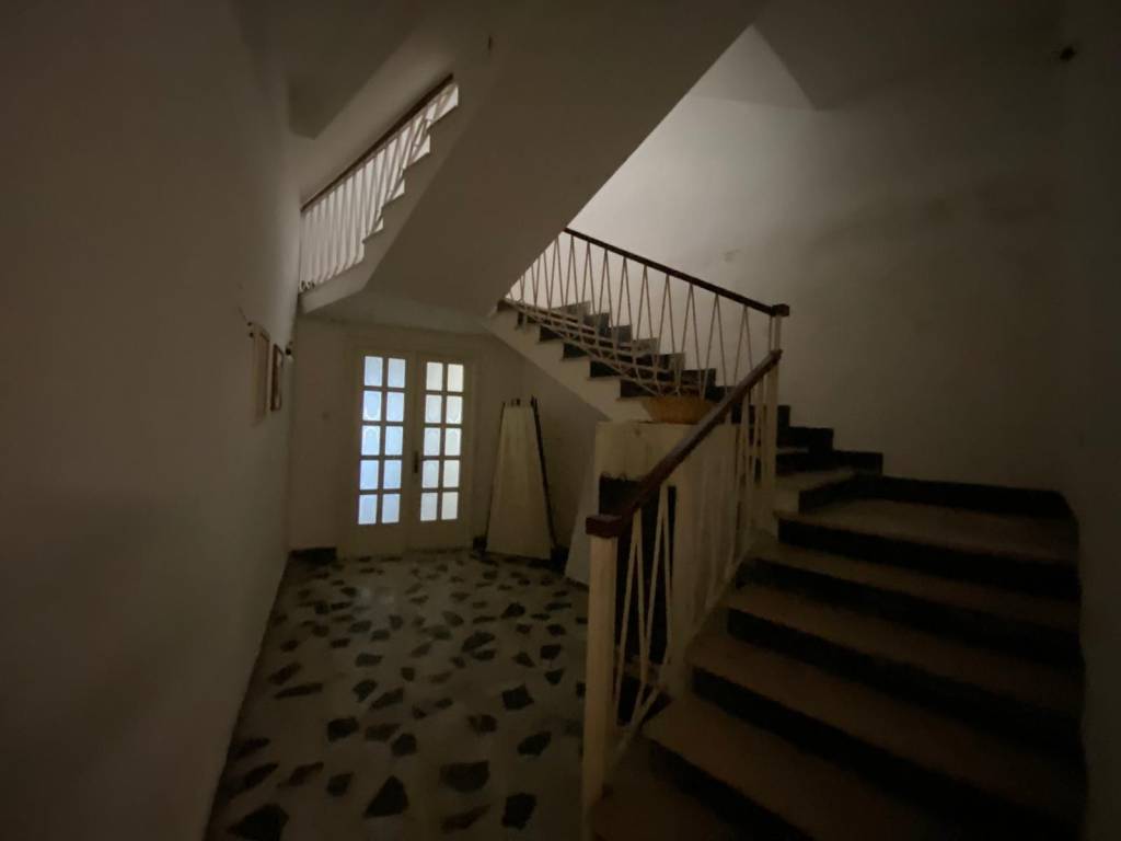 Palazzo / stabile a Nuoro in Via Grazia Deledda - Foto 4