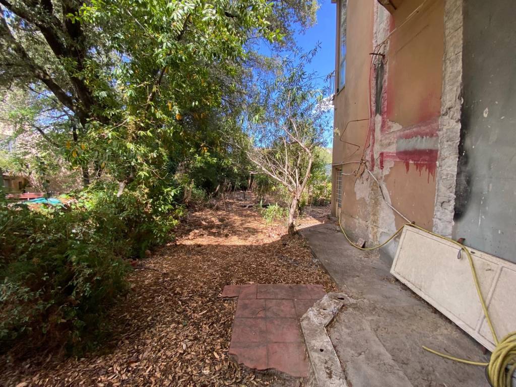 Palazzo / stabile a Nuoro in Via Grazia Deledda - Foto 5