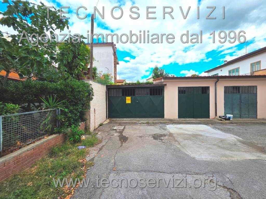 Box / garage a Montecatini-terme in Via Marruota, 230 - Foto 2