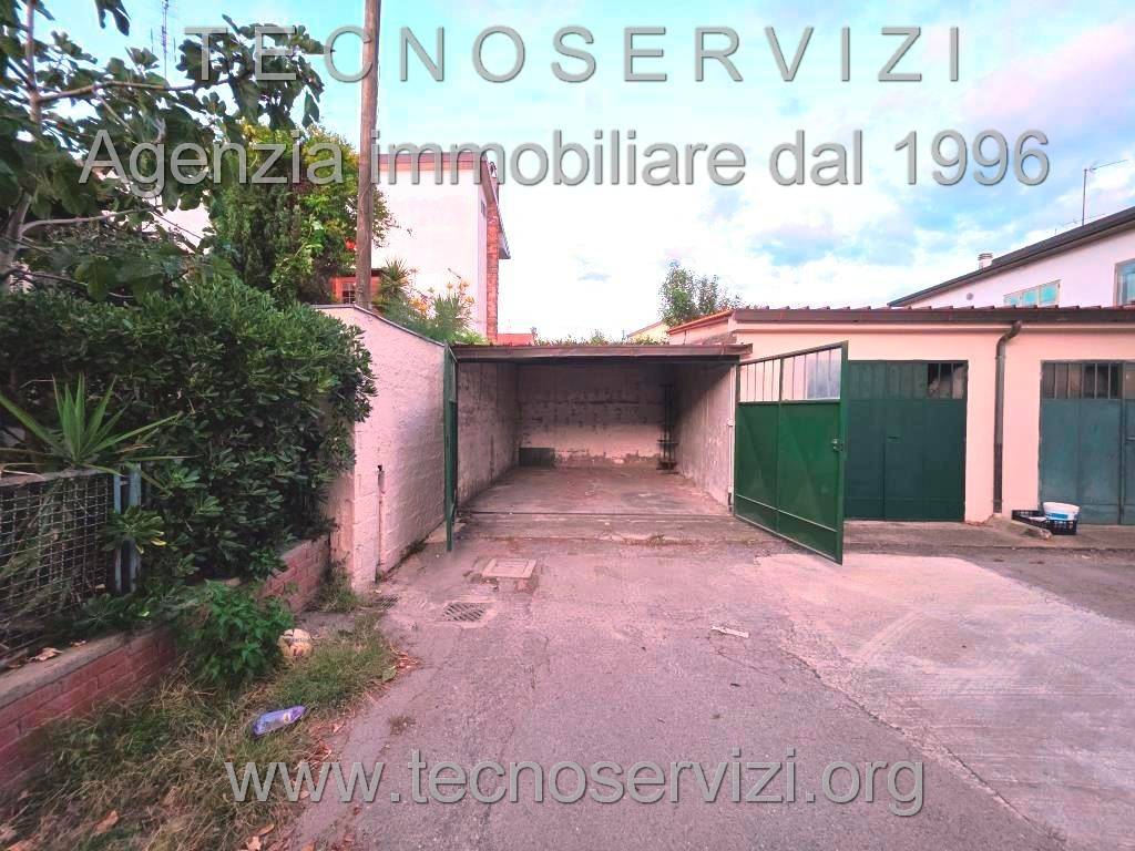 Box / garage a Montecatini-terme in Via Marruota, 230 - Foto 5
