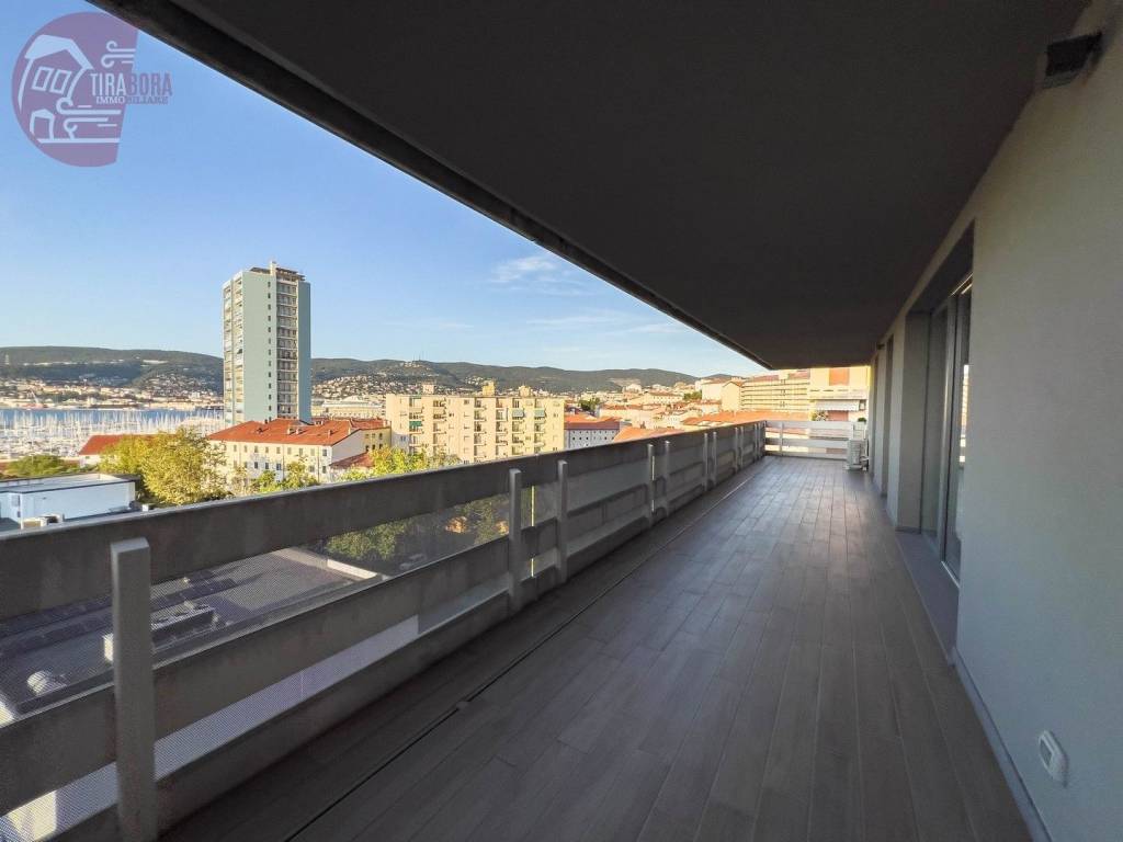 Appartamento a Trieste in Via Giuseppe Picciola - Foto 2