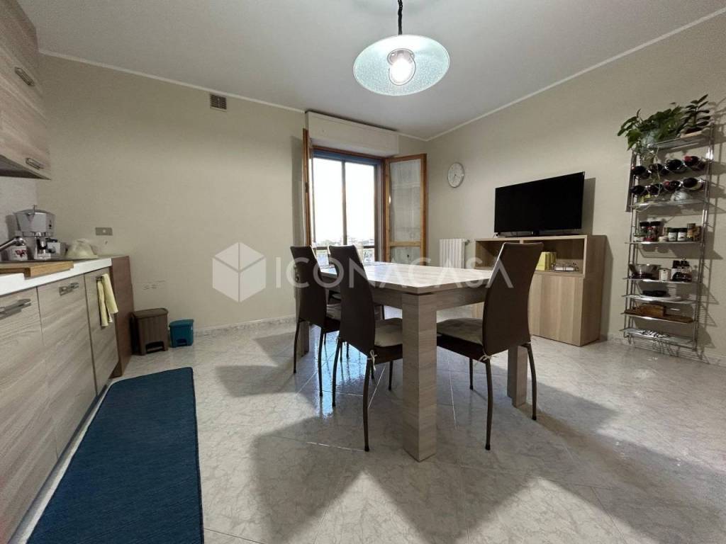 Appartamento a Bisceglie in Via Vecchia Corato - Foto 4