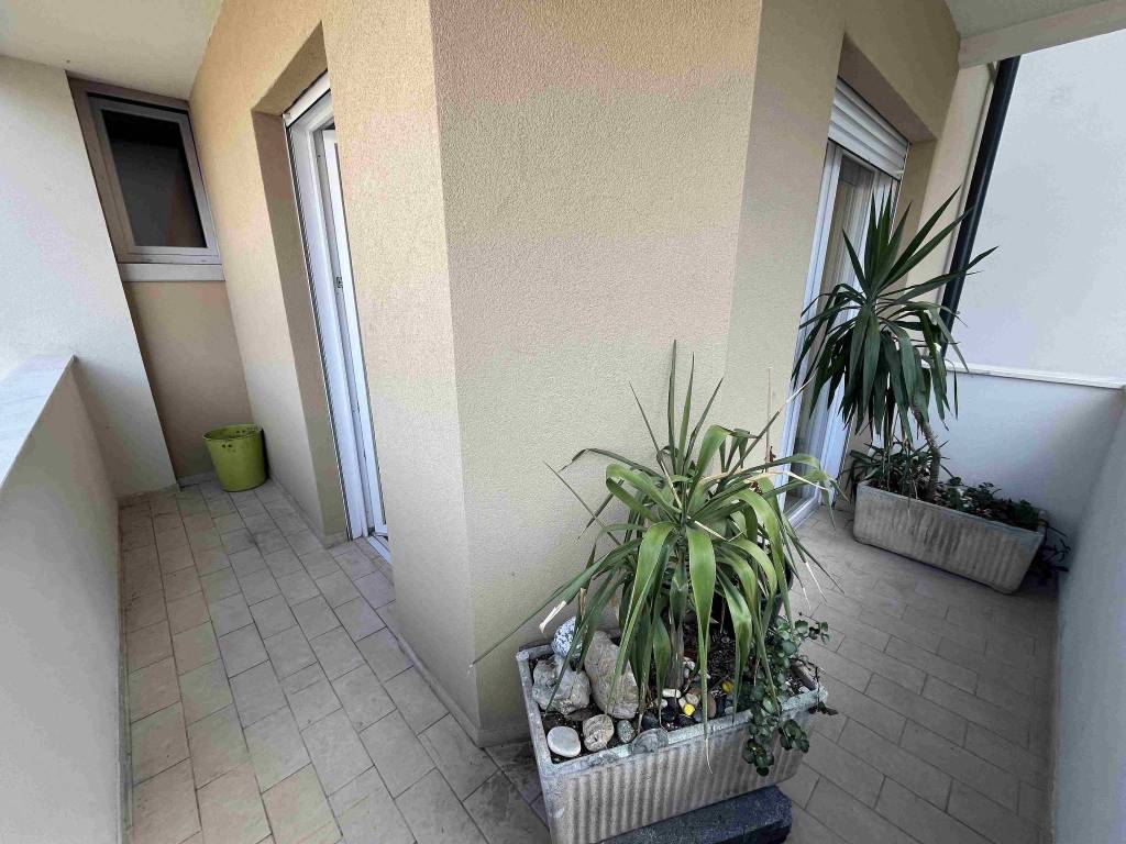 Appartamento a Sesto calende in Piazza Giuseppe Mazzini - Foto 3