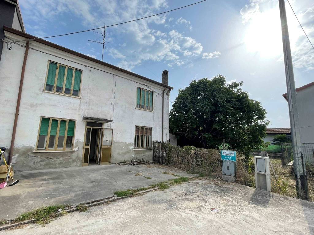 Villa a Porto viro in Via Portesin, 14 - Foto 4