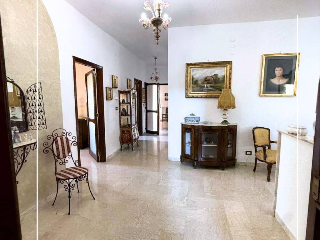 Appartamento a Taranto in Via Lombardia, 40 - Foto 5