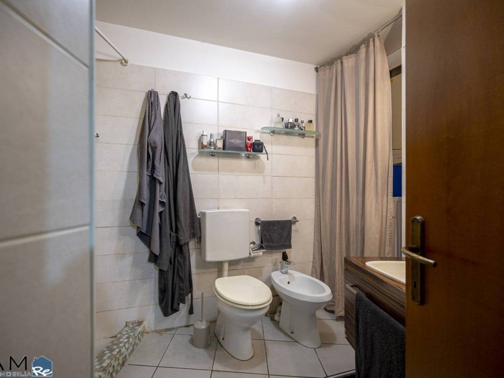 Appartamento a Trieste in LARGO PESTALOZZI , 2 - Foto 3