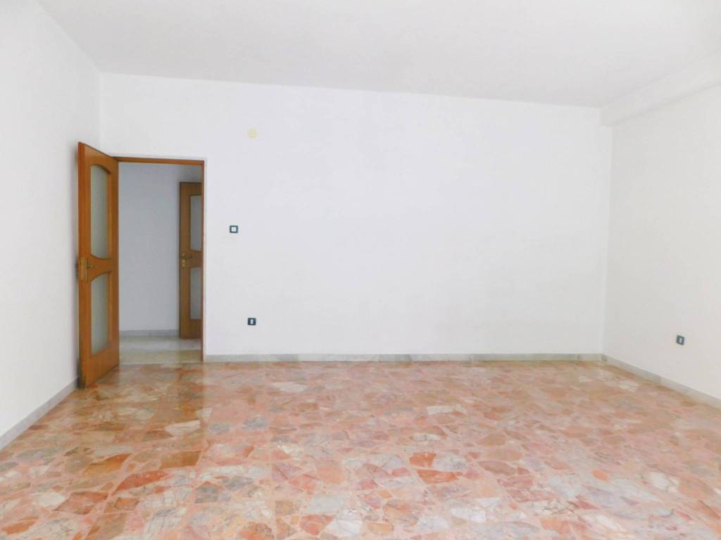 Appartamento a Martina franca in Via Giuseppe Fanelli - Foto 3