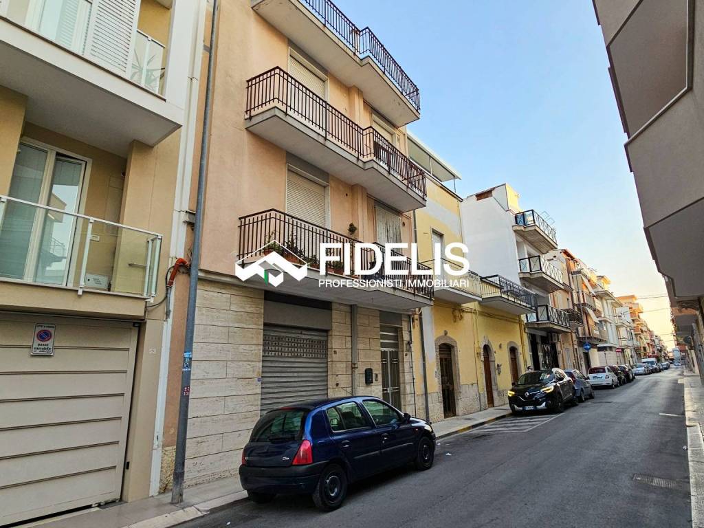 Appartamento a Andria in Via Francesco Cilea, 49 - Foto 2