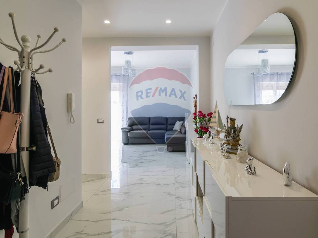 Appartamento a Catania in Via Leucatia, 119 - Foto 2